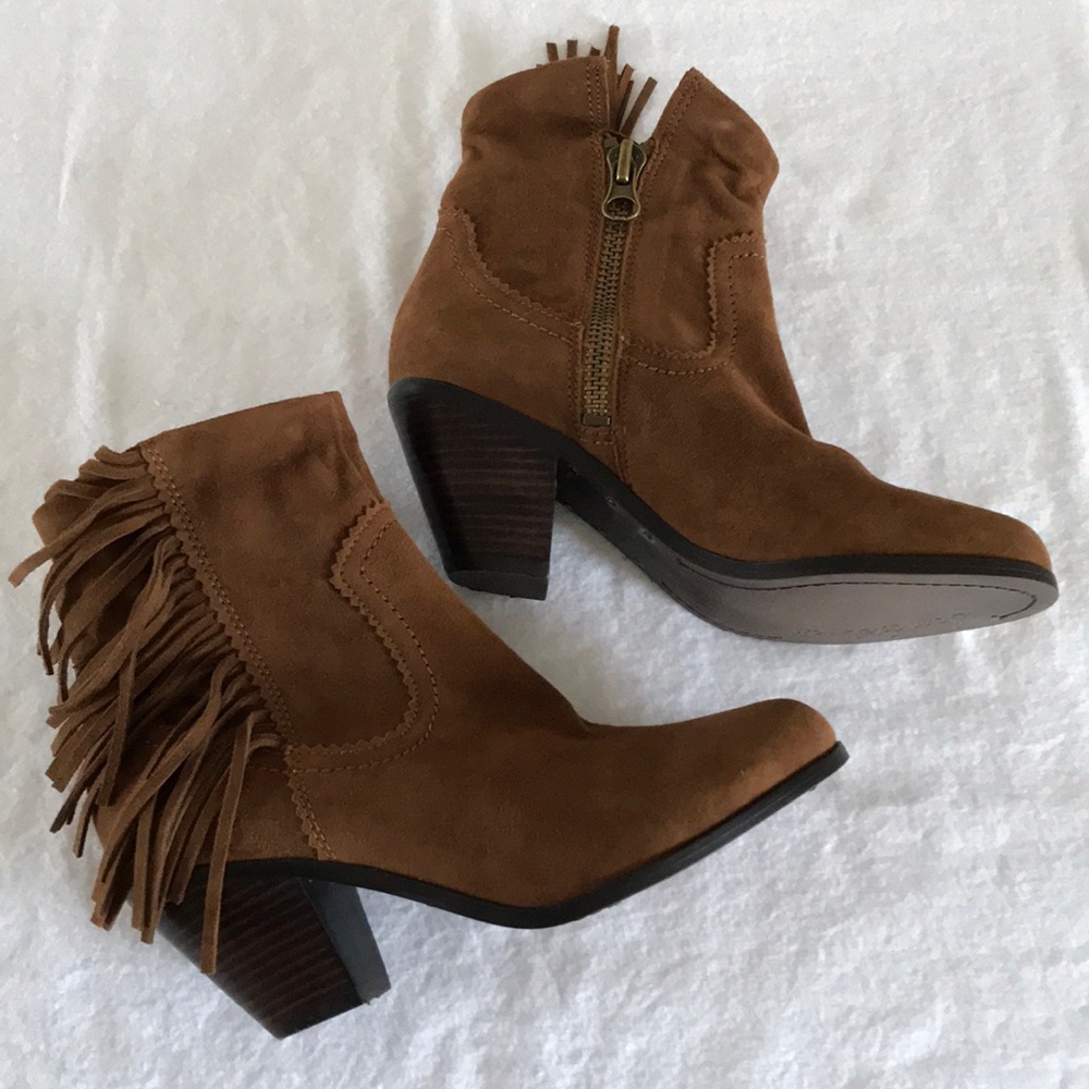 SAM EDELMAN